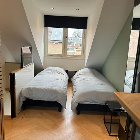 De Leeuw